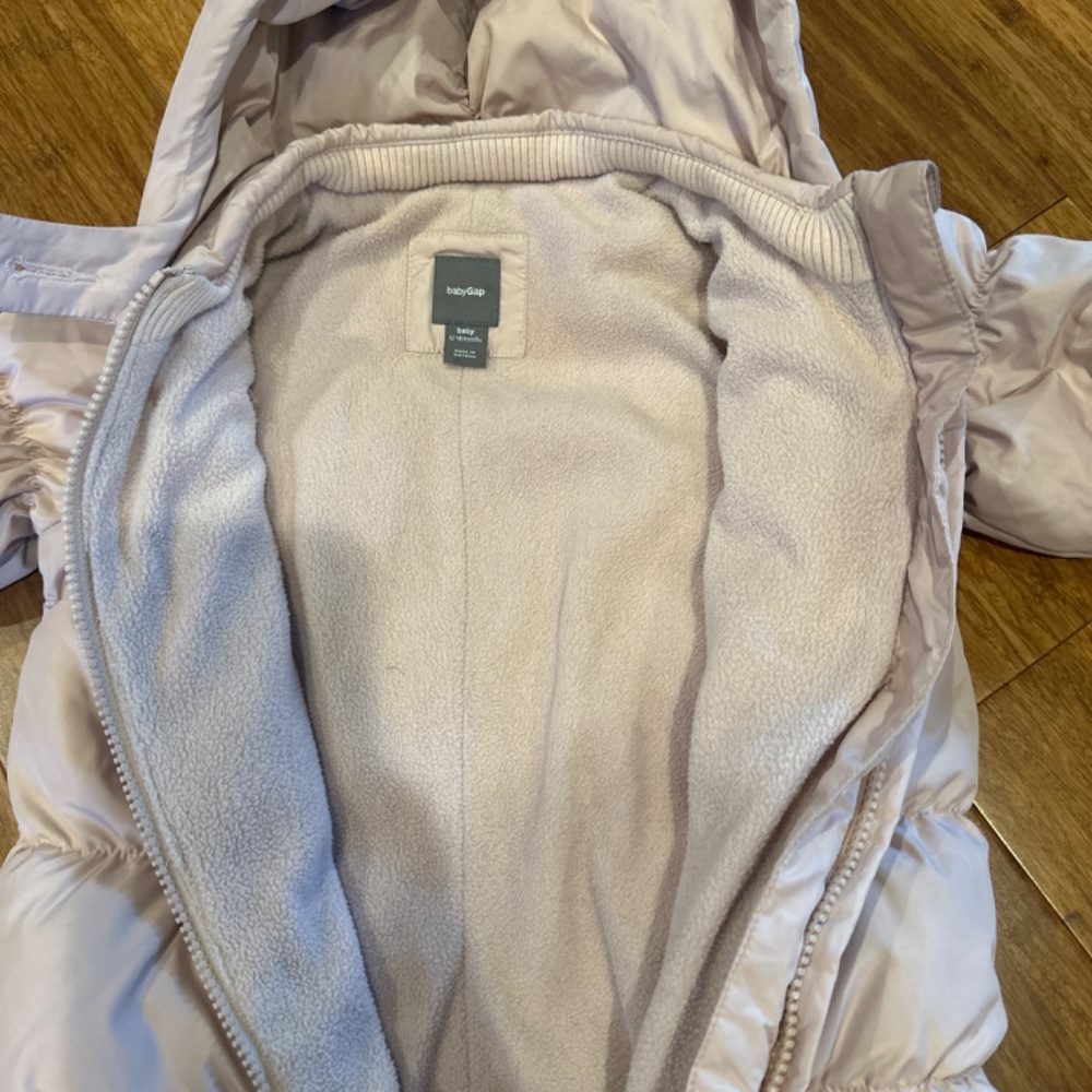 Baby Gap girls snowsuite - Picture 2 of 5